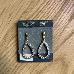 Trifari Gold Crystal Drop Earrings